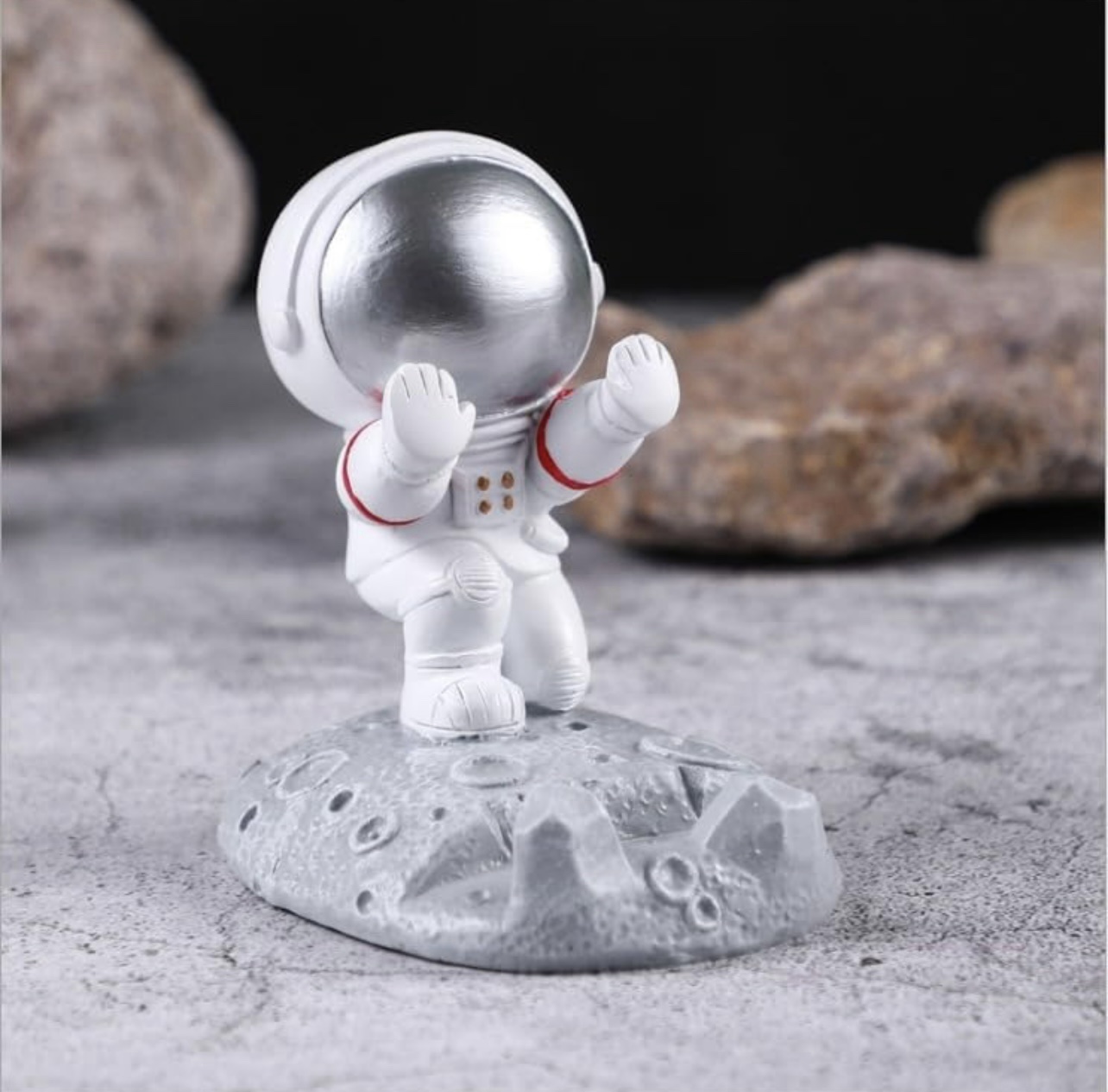 Soporte para teléfono y tablet con diseño de astronauta hecho de Resina de polietileno