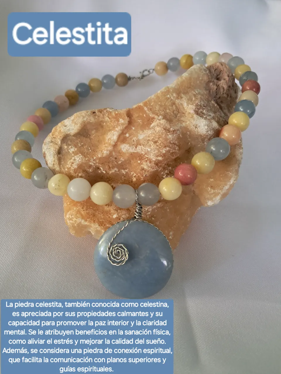 Collar de piedra celestita
