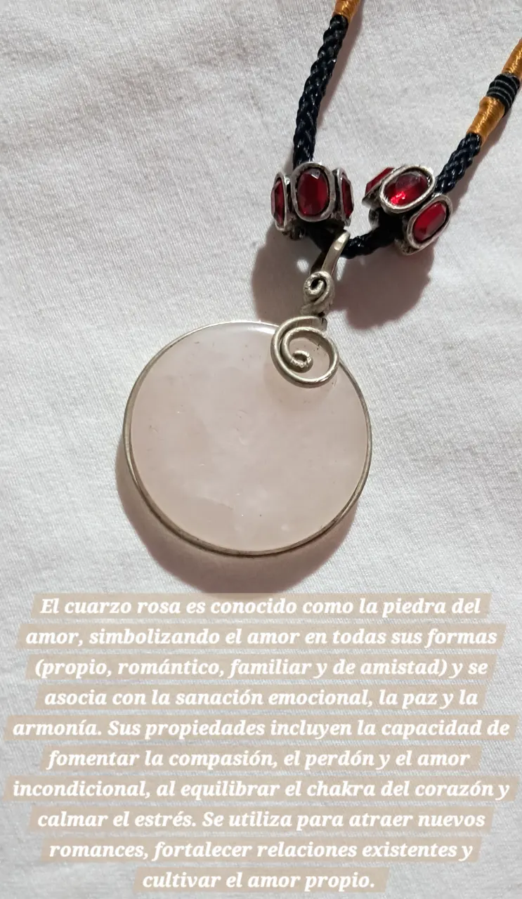 Collar de cuarzo rosa