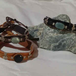 Hermosas pulsera de cuero con jade para caballero